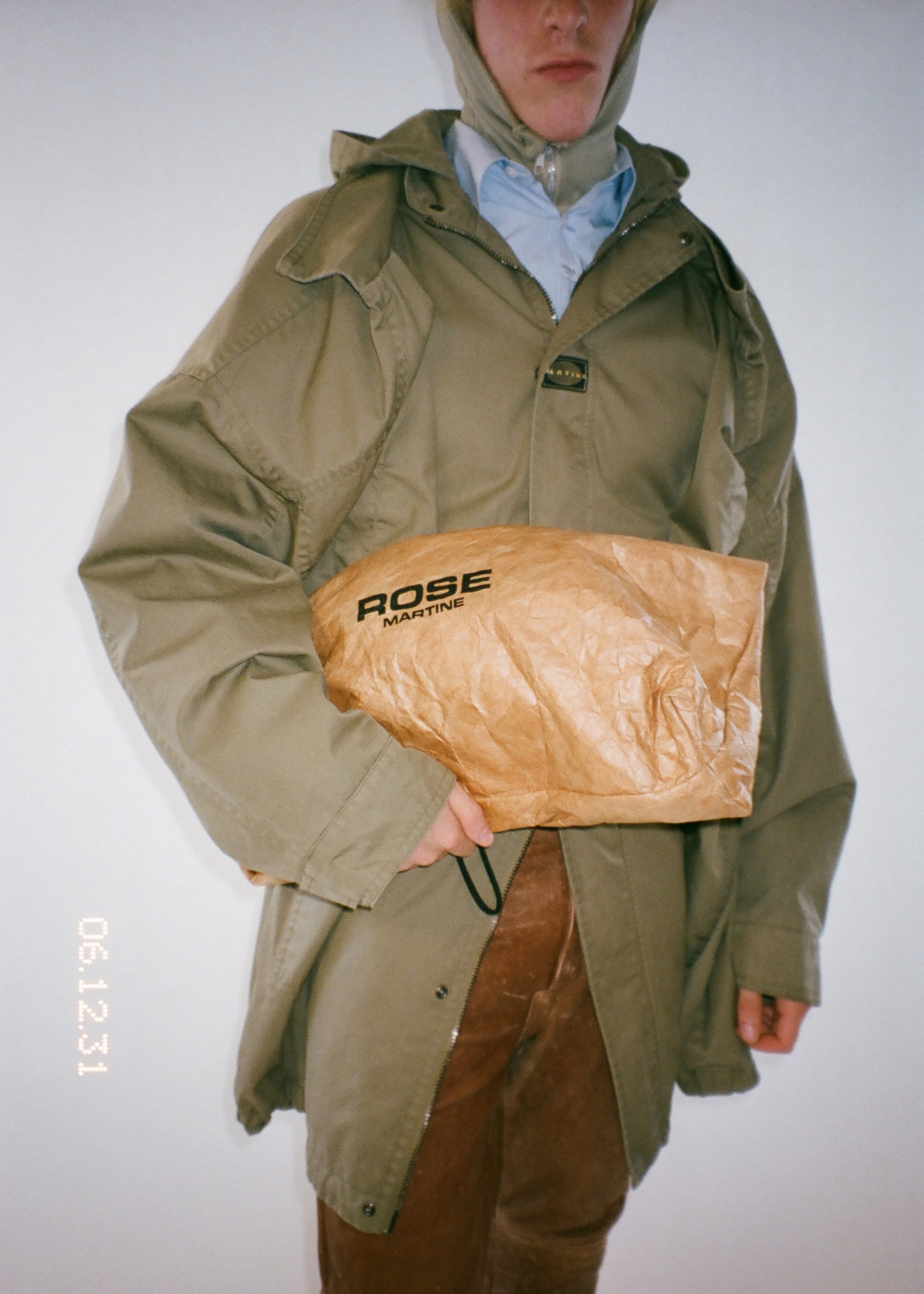 HALF STRETCH TRENCH in KHAKI GREEN | Martine Rose