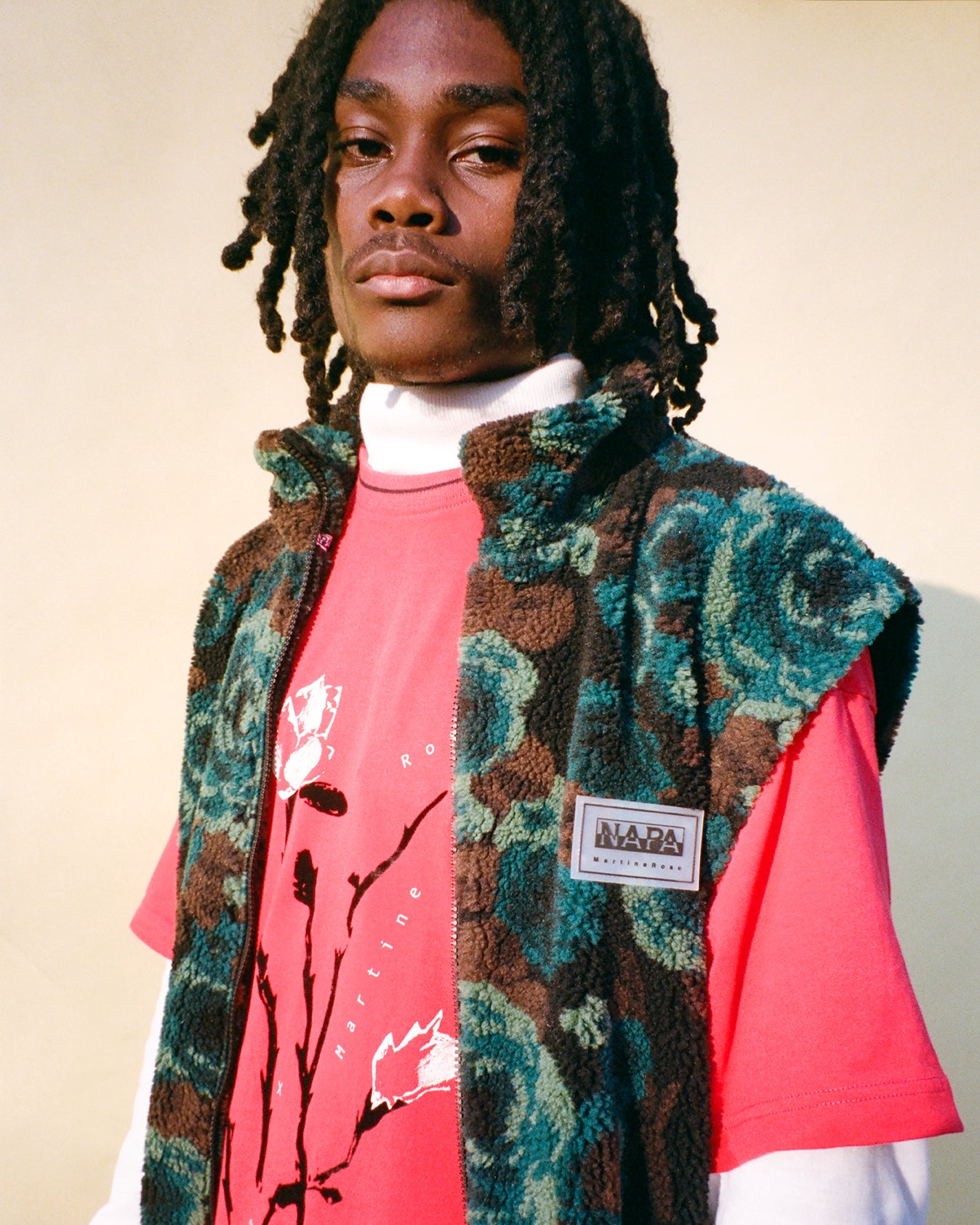 EMIN JACQUARD FLEECE VEST in TEAL FLORAL - Outerwear | Martine Rose