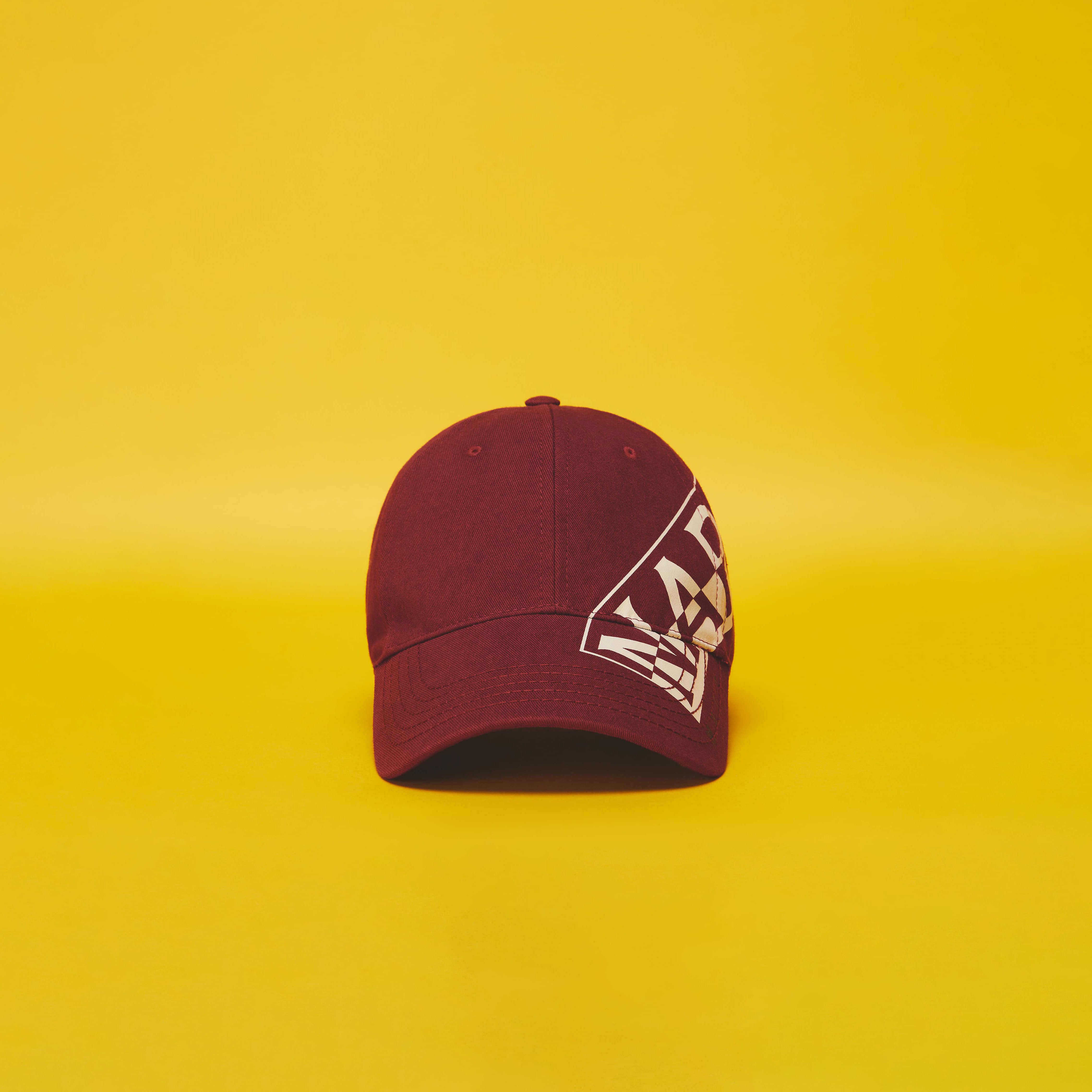 SIRI CAP in RED - Accessories | Martine Rose