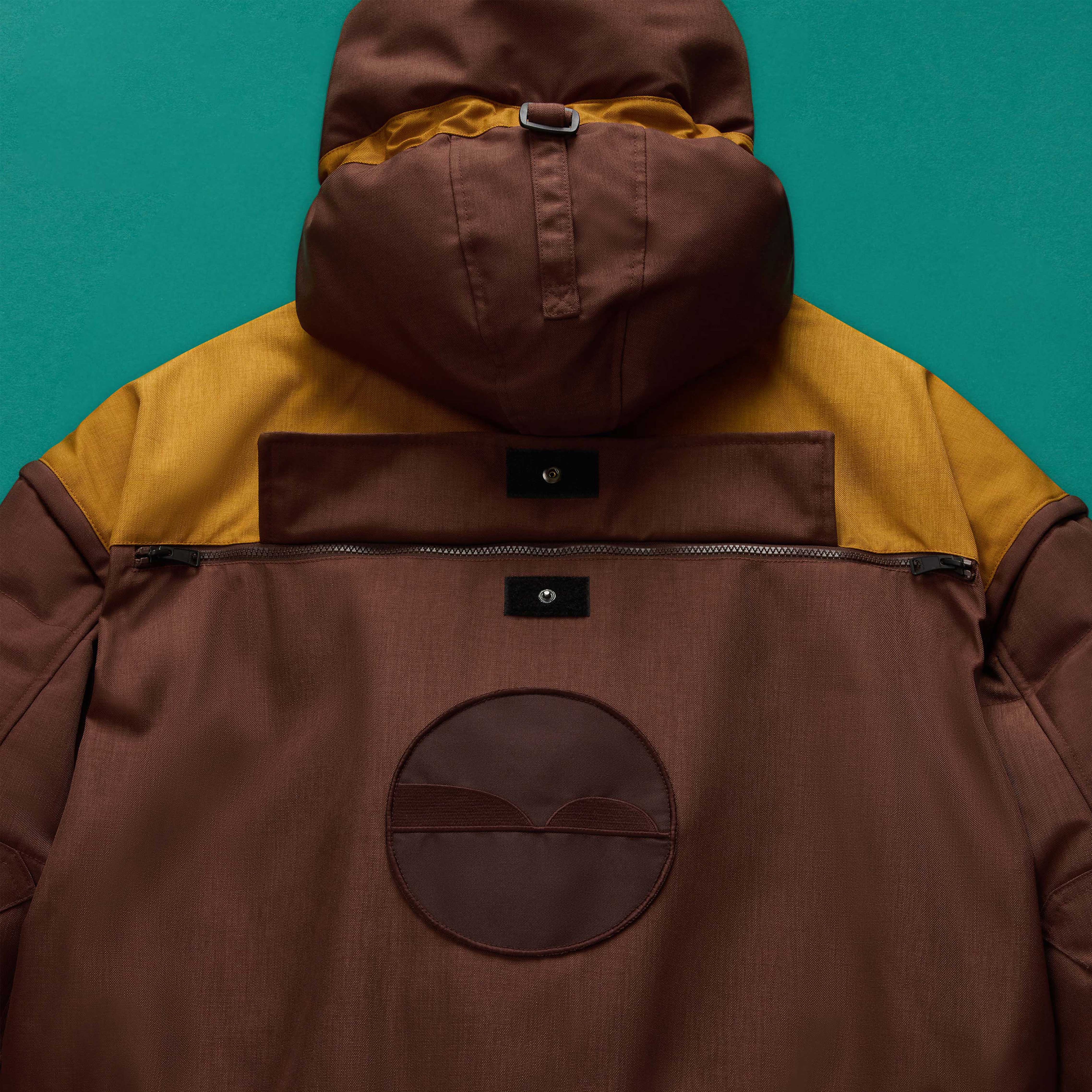 SKIDOO COMMON ANORAK JACKET in CHOCOLATE | Martine Rose